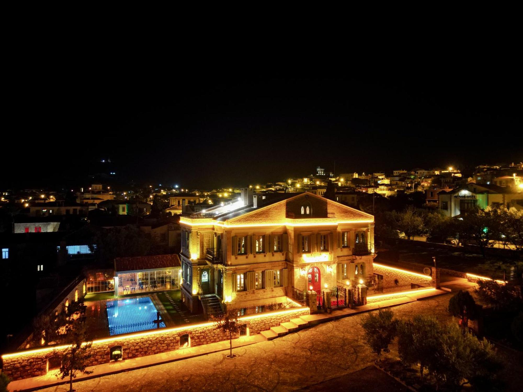 Naz Su Cunda Hotel Exterior foto