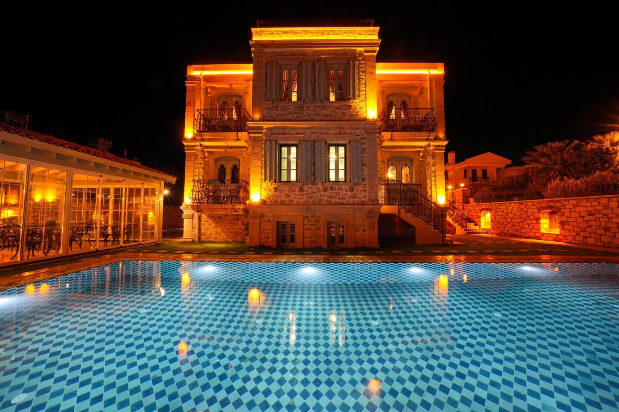 Naz Su Cunda Hotel Exterior foto